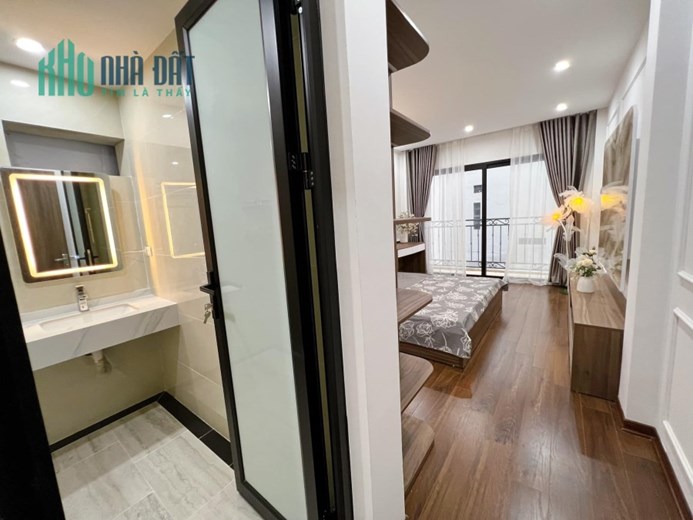 Bán nhà Xã Đàn, Nhà mới, Tặng nội thất, 45m2 5T MT4m, giá 5.15 tỷ