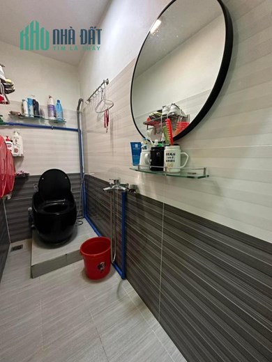 HÀNG HIẾM QUẬN 10 - ĐƯỜNG Ô TÔ TRÁNH - KINH DOANH ĐỈNH - 42M2 - 4 TẦNG BTCT - NHỈNH 11 Tỷ TL