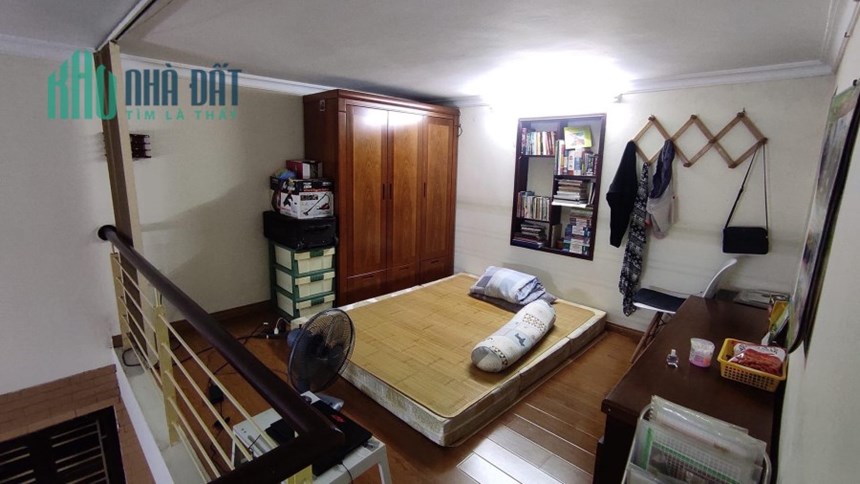 Bán nhà phố Đội Cấn 45m2 giá chỉ 4 tỷ 3, mua bán nhà phố Ba Đình Hà Nội