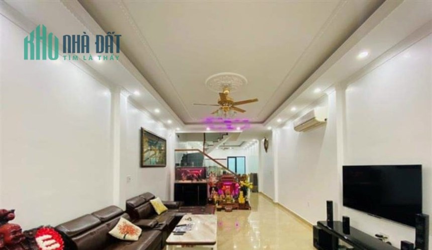 Chính Chủ Bán Nhà Nguyên Căn Mặt Tiền – Giá Rẻ.