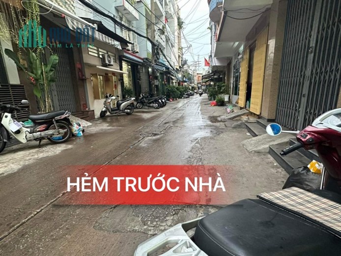 Bán nhà 3 tầng BTCT HXH Lạc Long Quân Quận 11 39m2 chỉ nhỉnh 6 tỷ thương lượng