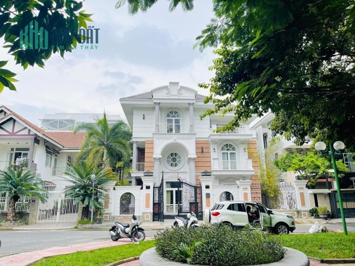 Bán biệt thự đẹp rẻ Khu Đô Thị Vĩnh Điềm Trung , Nha Trang giá rẻ chỉ 15 tỷ