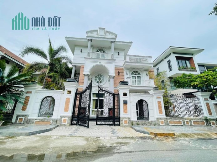Bán biệt thự đẹp rẻ Khu Đô Thị Vĩnh Điềm Trung , Nha Trang giá rẻ chỉ 15 tỷ