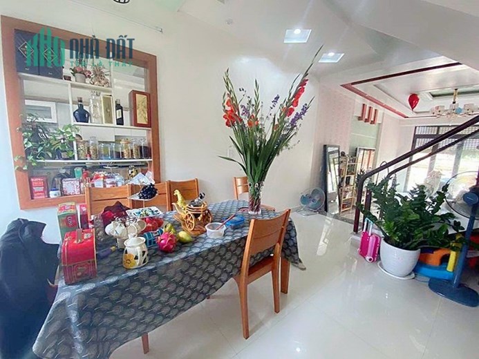 Bán nhà phố Kiều Sơn, diện tích 60m 4 tầng ngõ ô,tô Giá 3.4 tỉ cực đẹp