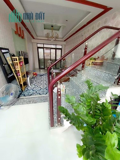 Bán nhà phố Kiều Sơn, diện tích 60m 4 tầng ngõ ô,tô Giá 3.4 tỉ cực đẹp