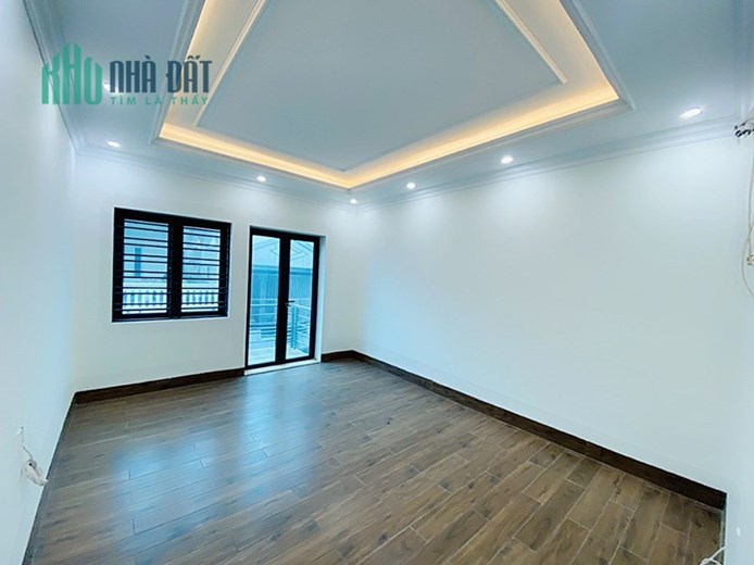 Bán nhà 5 tầng 8 ngủ khép kín cực đẹp GIÁ 6.2 tỉ ngay gần Lạch Tray
