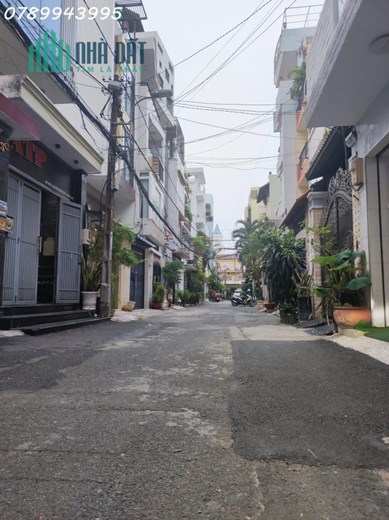 Bán nhà TT Quận 10 kế bên ĐH Hoa Sen - 2 Mặt hẻm xe hơi 7 chỗ thông – 4mx20m – 10 bước ra mặt tiền