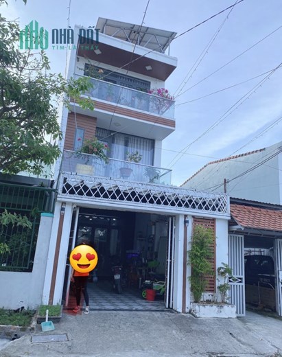 Bán nhà 3 tầng 2 mặt đường 12m ở trung tâm Phước Đồng