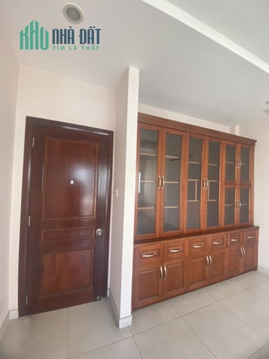 Cho thuê phòng trọ 30m2, mặt tiền 179 Tân Sơn Nhì, Phường Tân Sơn Nhì, Quận Tân Phú