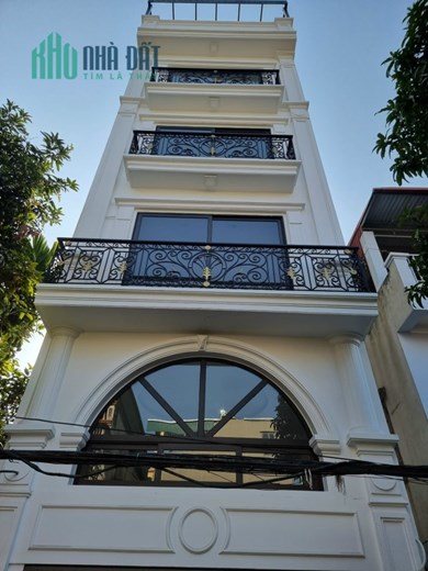 Bán nhà 4T ngõ 12 Bồ Đề, ngõ thông, gần oto, giá chỉ 3,x tỷ thương lượng LH: 0936123469