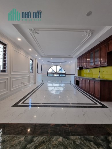 Bán nhà 4T ngõ 12 Bồ Đề, ngõ thông, gần oto, giá chỉ 3,x tỷ thương lượng LH: 0936123469