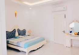 Bán nhà Phan Xích Long, Phú Nhuận, 5.2x16, 5 TẦNG, HẺM XE HƠI, 17.9 tỷ