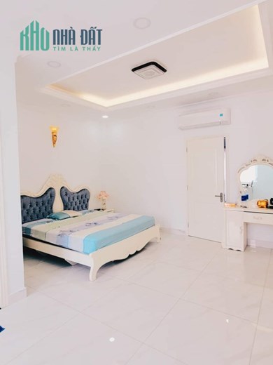 Bán nhà Phan Xích Long, Phú Nhuận, 5.2x16, 5 TẦNG, HẺM XE HƠI, 17.9 tỷ