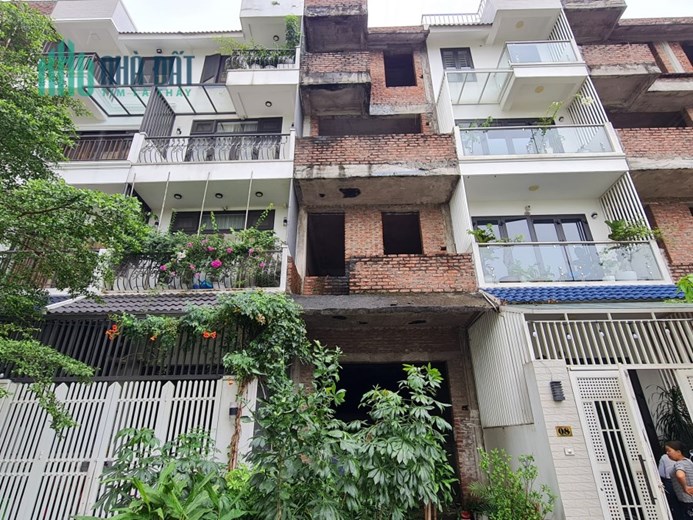 Liền Kề chung Cư Công an Quận Hoàng Mai, Phố Thanh Đàm 80m x 4T, Giá 8.2 tỷ.