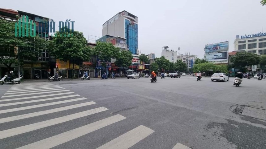 Bán Nhà Ngõ 210 Hoàng Quốc Việt 60m2 x 2 tầng, phân lô ô tô, 2 mặt tiền, chủ xác định bán đất, giá