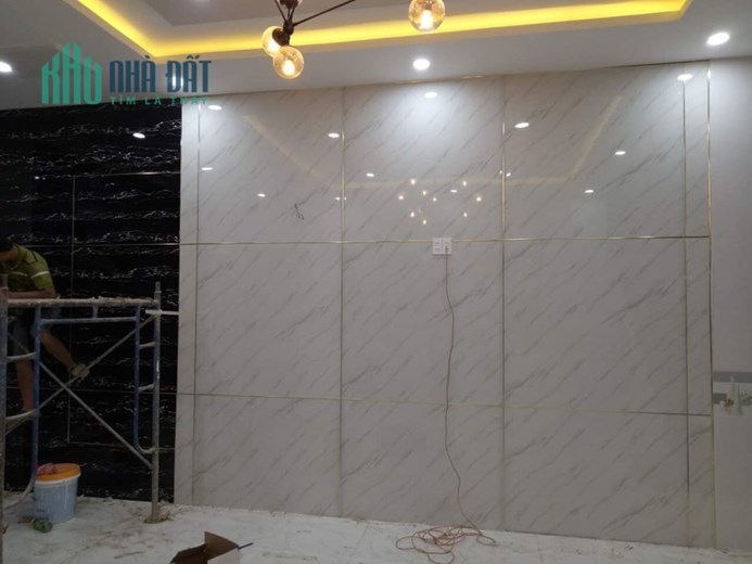 CHUYÊN THI CÔNG LẮP ĐẶT CÁC HẠNG MỤC TRANG TRÍ GỖ NHỰA NGOÀI TRỜI   TẤM ỐP PVC NỘI THẤT TRONG NHÀ