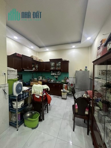 Bán nhà Hẻm xe tải Gò Dầu, Tân Quý, Tân Phú, 50m2, 4 x 12.5, 2 tầng, chỉ 4.75 tỷ TL