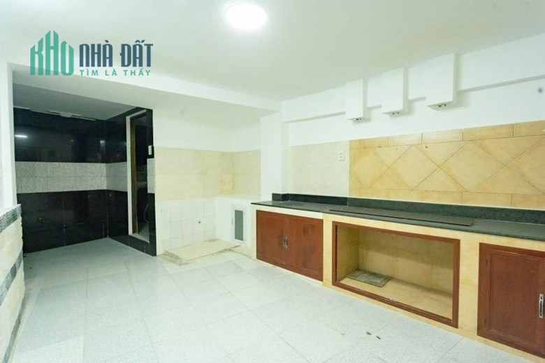 Bán nhà Cô Giang -Quận 1 - Hẻm thông - CHỦ CẦN BÁN GẤP -Giá chỉ 8,5 tỷ Tl