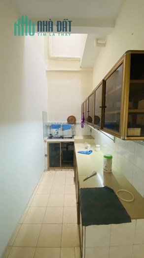 Quận Phú nhuận - Nhà mặt tiền - Kinh doanh -Dt 90 m2 -Giá chỉ 15.6 tỷ thương lượng