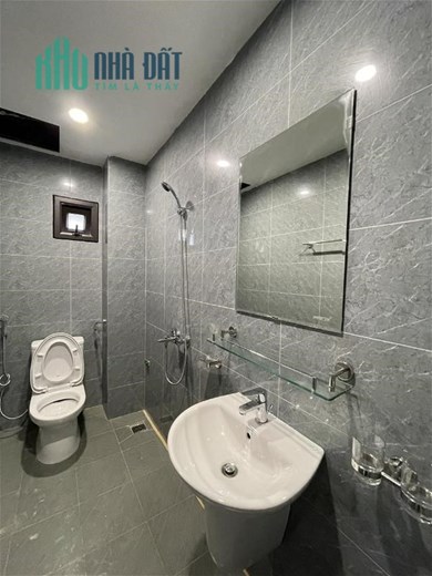 Thanh Xuân, nhà đẹp ô Tô Ngủ Nhà, Cách Phố 20m, Kinh Doanh Tốt, 6.59 Tỷ
