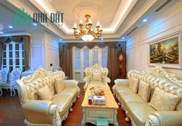 Bán Căn Biệt Thự Cầu giấy 163/180m2 x 5 tầng thang máy, lô góc 2 mặt tiền bề thế, tặng full nội