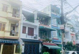 Khu Tên Lửa - Bình Tân - NHÀ MẶT TIỀN KHU TÊN LỬA - ĐƯỜNG NHỰA 10M CÓ LỀ - 64M2  - GIÁ 7,9 TỶ
