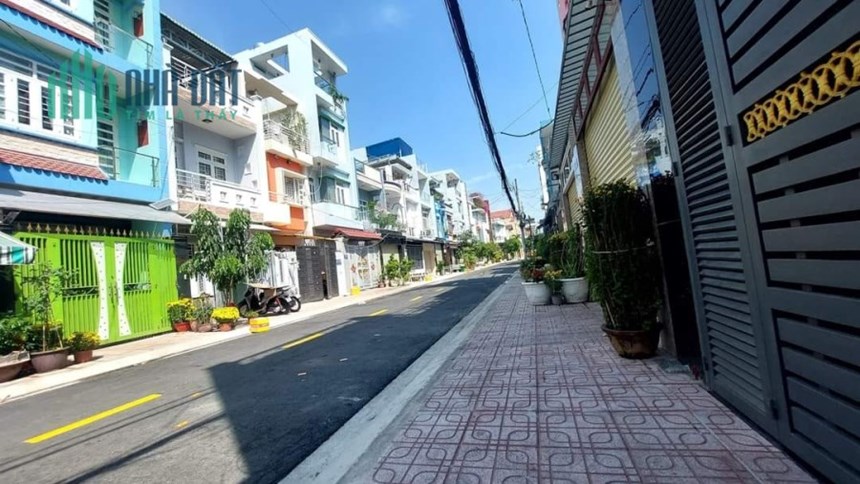 Khu Tên Lửa - Bình Tân - NHÀ MẶT TIỀN KHU TÊN LỬA - ĐƯỜNG NHỰA 10M CÓ LỀ - 64M2  - GIÁ 7,9 TỶ