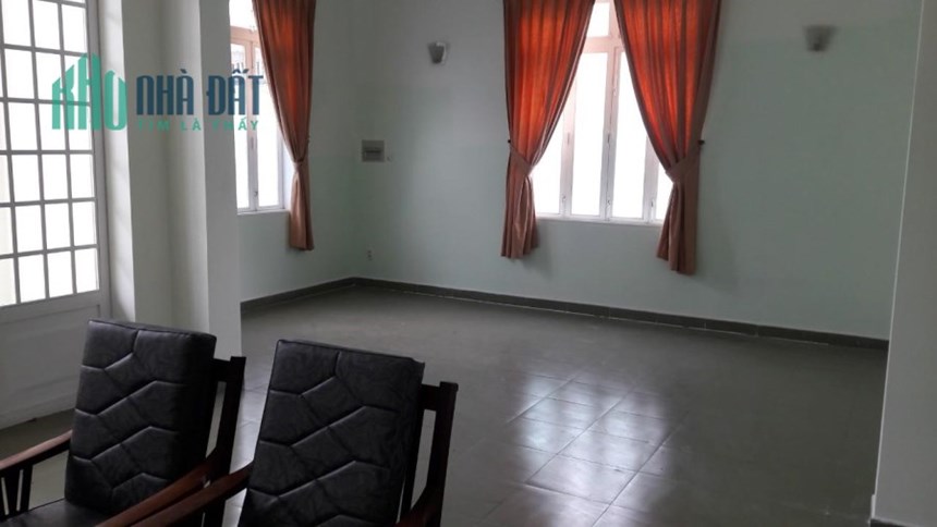 CHÍNH CHỦ Cần Cho Thuê  biệt thự mặt tiền đường, Nhà Đẹp Vị Trí Tại Huyện Hóc Môn, TPHCM