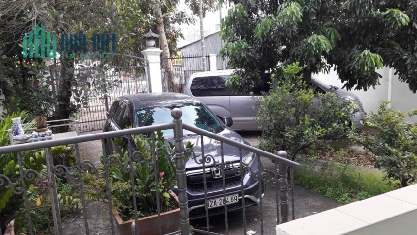 CHÍNH CHỦ Cần Cho Thuê  biệt thự mặt tiền đường, Nhà Đẹp Vị Trí Tại Huyện Hóc Môn, TPHCM