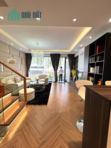 KHÔNG ĐỂ ĐÂU HẾT ĐẸP, LIỀN KỀ PHÙNG KHOANG, GARA Ô TÔ, FULL NỘI THẤT XỊN, MẶT TIỀN 5M