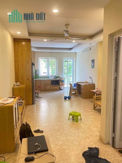 Bán nhà Trần Quang Diệu, Ô Tô, View vườn hoa, 76m2 4 Tầng, giá 16 tỷ
