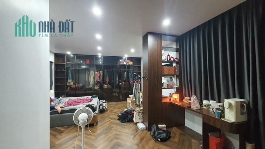 Bán nhà Vạn Bảo, Ba Đình, Lô Góc, Ô Tô, Tặng Nội Thất, 46m2 4T MT6m, giá 8 Tỷ