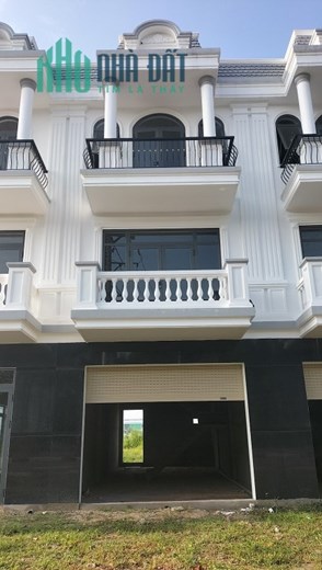 Chính chủ cần sang nhượng lại căn nhà tâm huyết tại dự án khu nhà ở Thăng Long luxury Bàu Bàng-