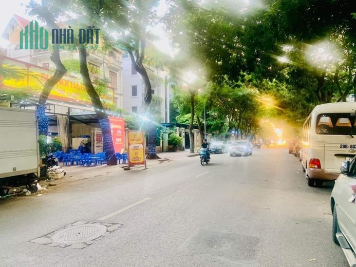 Giảm Chảo 7 tỷ! Chỉ còn 59 tỷ, Lô đất Siêu Phẩm Linh Đàm, Quận Hoàng Mai, 275m x C4, Mt 12.5m.