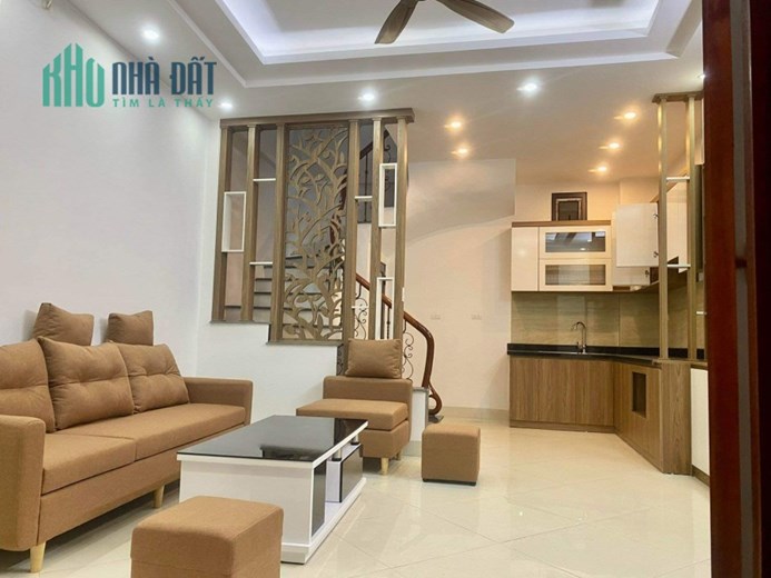 Ba gác tránh SH, đẹp ở ngay, bán nhà Phạm Ngọc Thạch