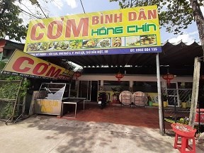 Sang mặt bằng kinh doanh đường Mỹ Phước Tân Vạn, Phú Lợi, Thủ Dầu Một, Bình Dương.