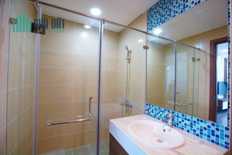 Mình cần chuyển nhượng lại căn hộ Ramada 2 ngủ 2 vệ sinh đủ nội thất khách sạn 1,X TỶ