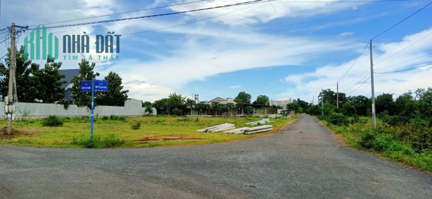 Chính chủ cần bán lô đất Thị trấn Đất Đỏ vị trí cực đẹp cách TP Bà Rịa 12km,