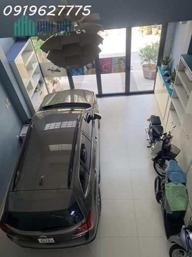 Bán nhà Hoàng Quốc Việt , Diện tích 5x16 đường 10 m, 4 tầng giá 12.tỷ 500