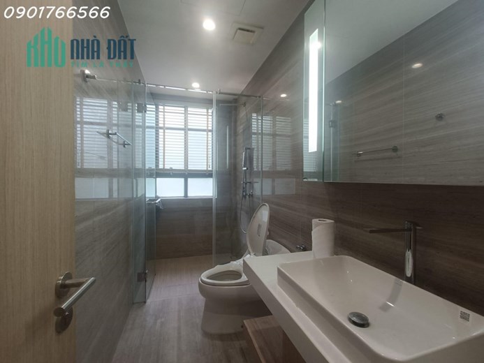 Giá Ngộp Bank!!! Chỉ hơn 23 tỷ, Liền Kề  The Manor Central Park ( 21 Đại lộ Chu Văn An) 75m x 5Tầng.