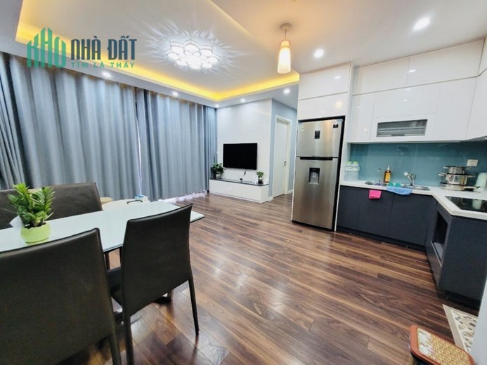 Cho thuê gấp căn hộ 93m2 - 3PN 2VS - siêu vip tại dự án Vinhome Dcapital 21 triệu