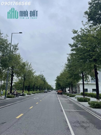 Shophouse siêu Vip, The Manor Central Park, Quận Hoàng Mai, 75m x 5T, Giá hơn 25 tỷ.