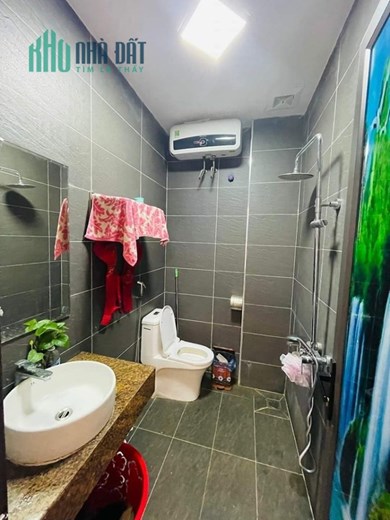 Xã Đàn 2 nhà Ở Luôn 27m*5T 3PN ngõ 3 gác tránh 15m Ô Tô giá 4.2 tỷ