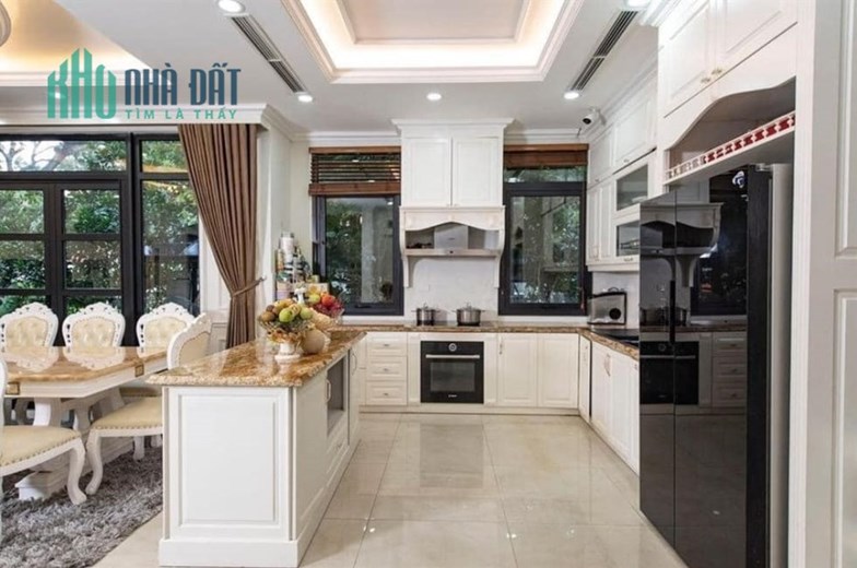 Bán nhà Văn Phú, Hà Đông, 145m2, mt10m, thang máy, kinh doanh, đường 20m giá 29.5 tỷ