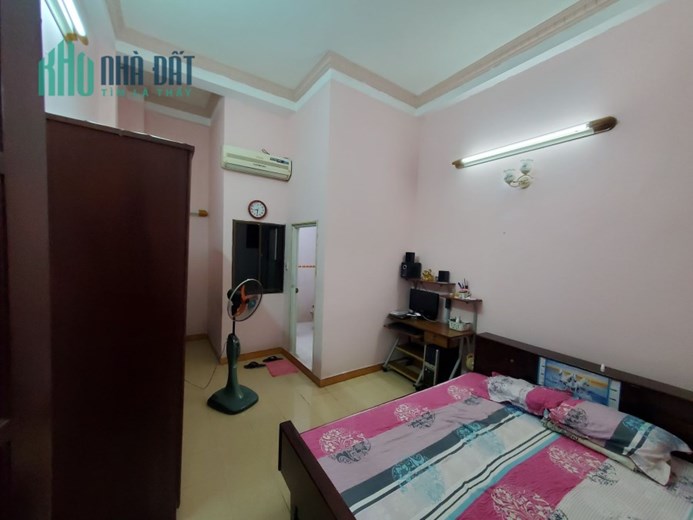 Nhà 4x20m, Hẻm xe hơi thông, 2 tầng BTCT chính chủ ở lâu năm chỉ 5 tỷ nhỉnh