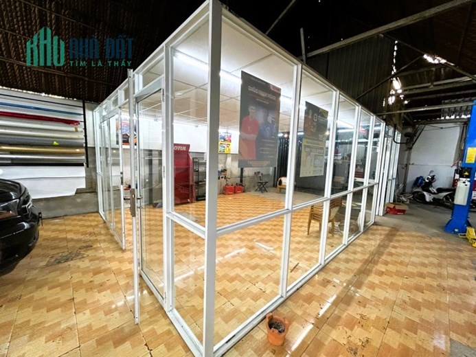 Cho thuê mặt bằng 260m2 mặt tiền đường 3 Trường Thọ