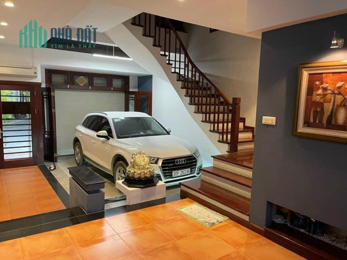 nhà đẹp lô góc Nguyễn Văn Cừ, 86m x 4tầng, mặt tiền 6m, gara, ôtô dừng đỗ