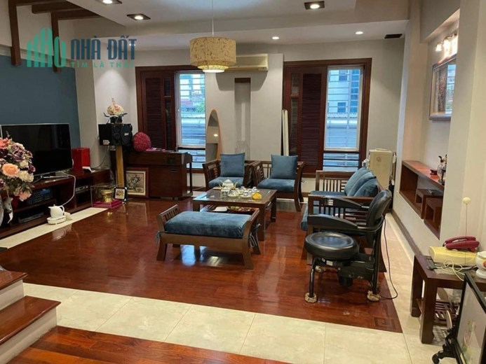 nhà đẹp lô góc Nguyễn Văn Cừ, 86m x 4tầng, mặt tiền 6m, gara, ôtô dừng đỗ