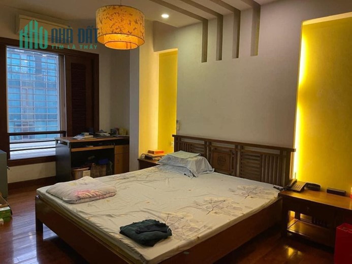 nhà đẹp lô góc Nguyễn Văn Cừ, 86m x 4tầng, mặt tiền 6m, gara, ôtô dừng đỗ