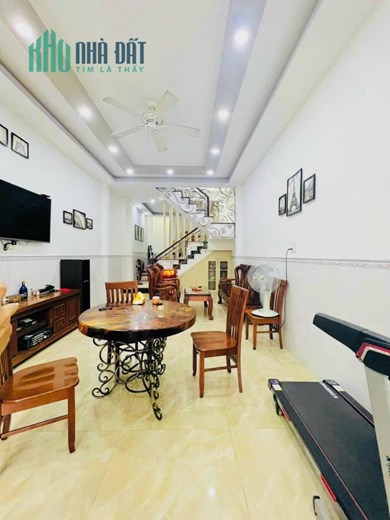 BÁN NHÀ NỘI THẤT HIỆN ĐẠI TRẦN XUÂN SOẠN, QUẬN 7, 94M2, 3 TẦNG, GIÁ CHỈ 6 TỶ 6